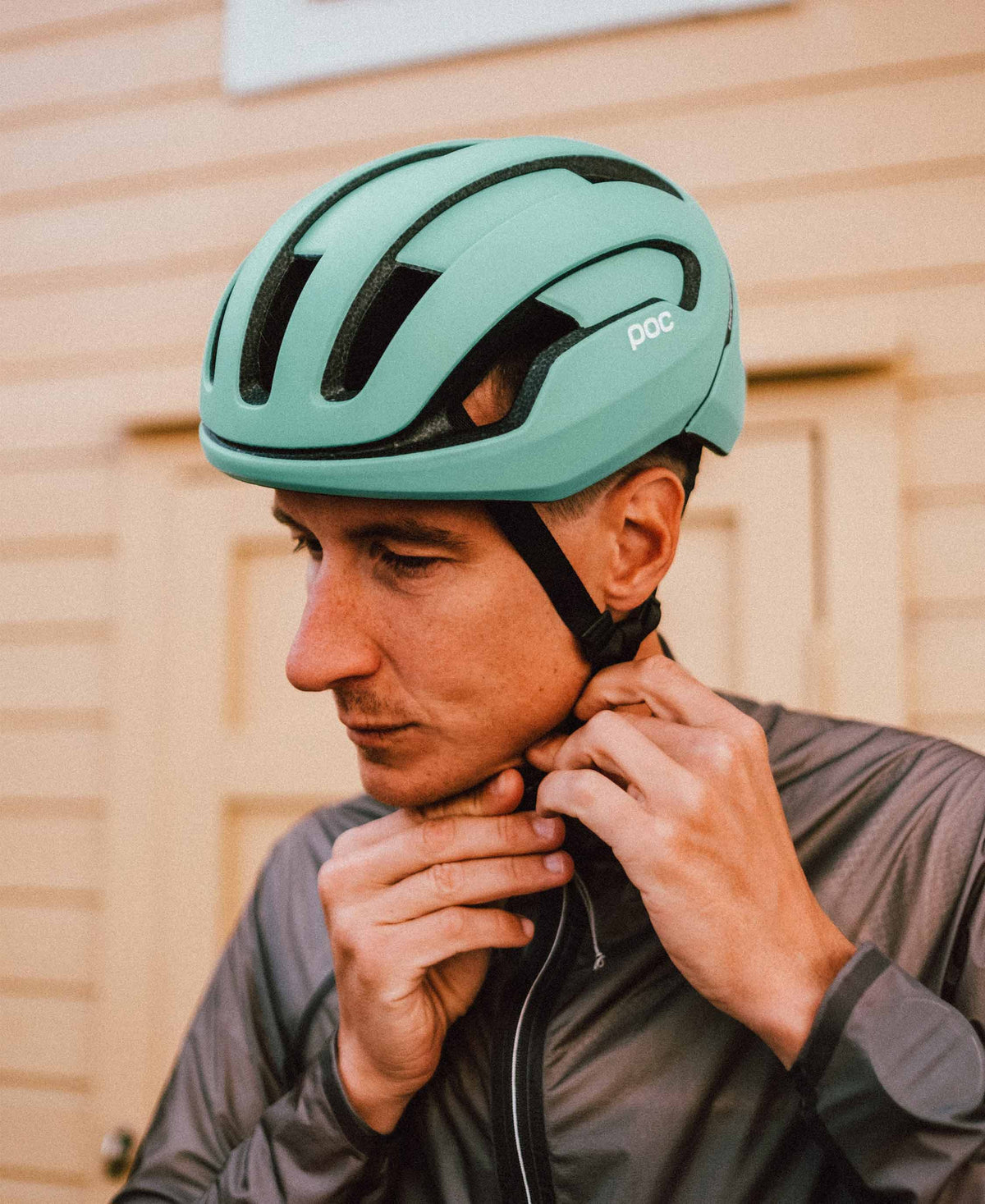 POC Omne Air Spin Road Cycling Helmet (Uranium Black/Fluorite Green Matt)