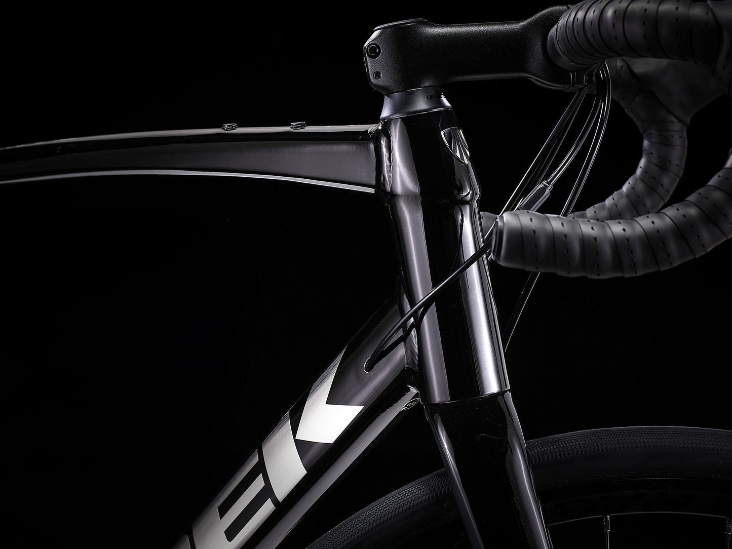 Trek Domane AL 2 Disc (Trek Black)