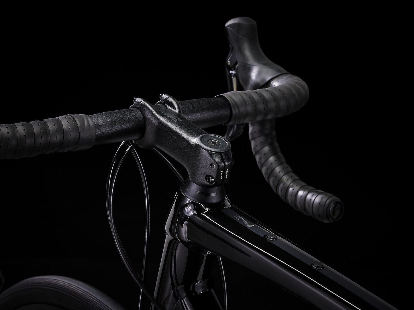 Trek Domane AL 2 Disc (Trek Black)