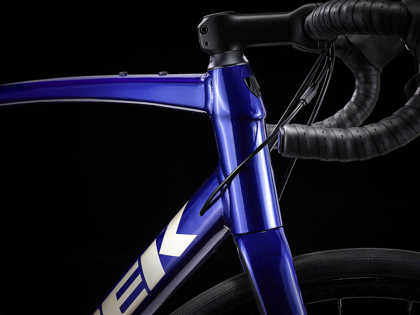 Trek Domane AL 2 Disc (Hex Blue)