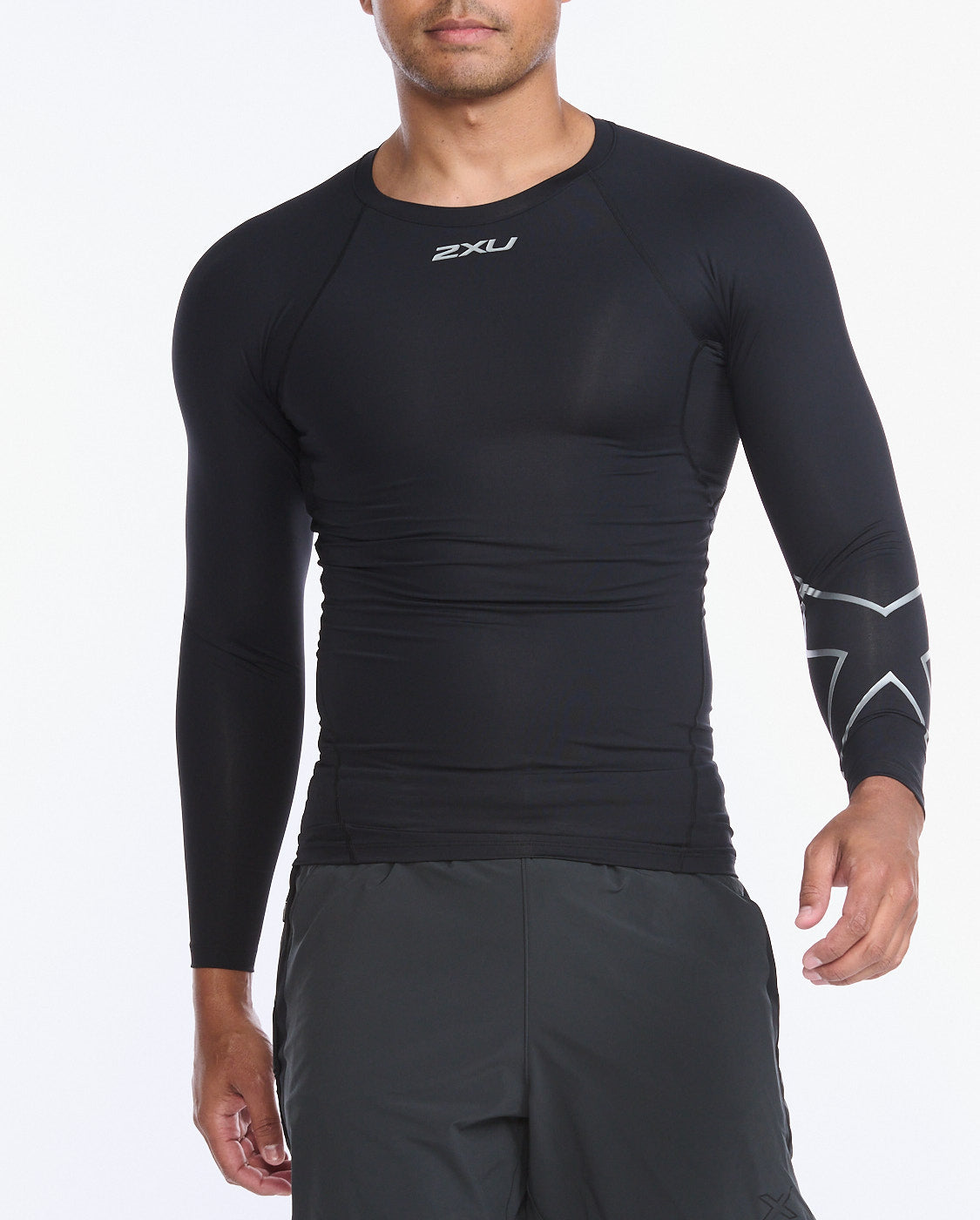 2XU Core Long Sleeve Compression Men's Cycling Top (Black/Silver)