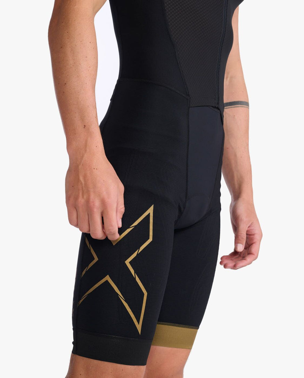 2XU Light Speed Front Zip Mens Cycling Trisuit (Black/Gold)