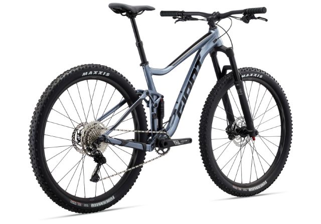 Giant Stance 29 2 (Knight Shield)