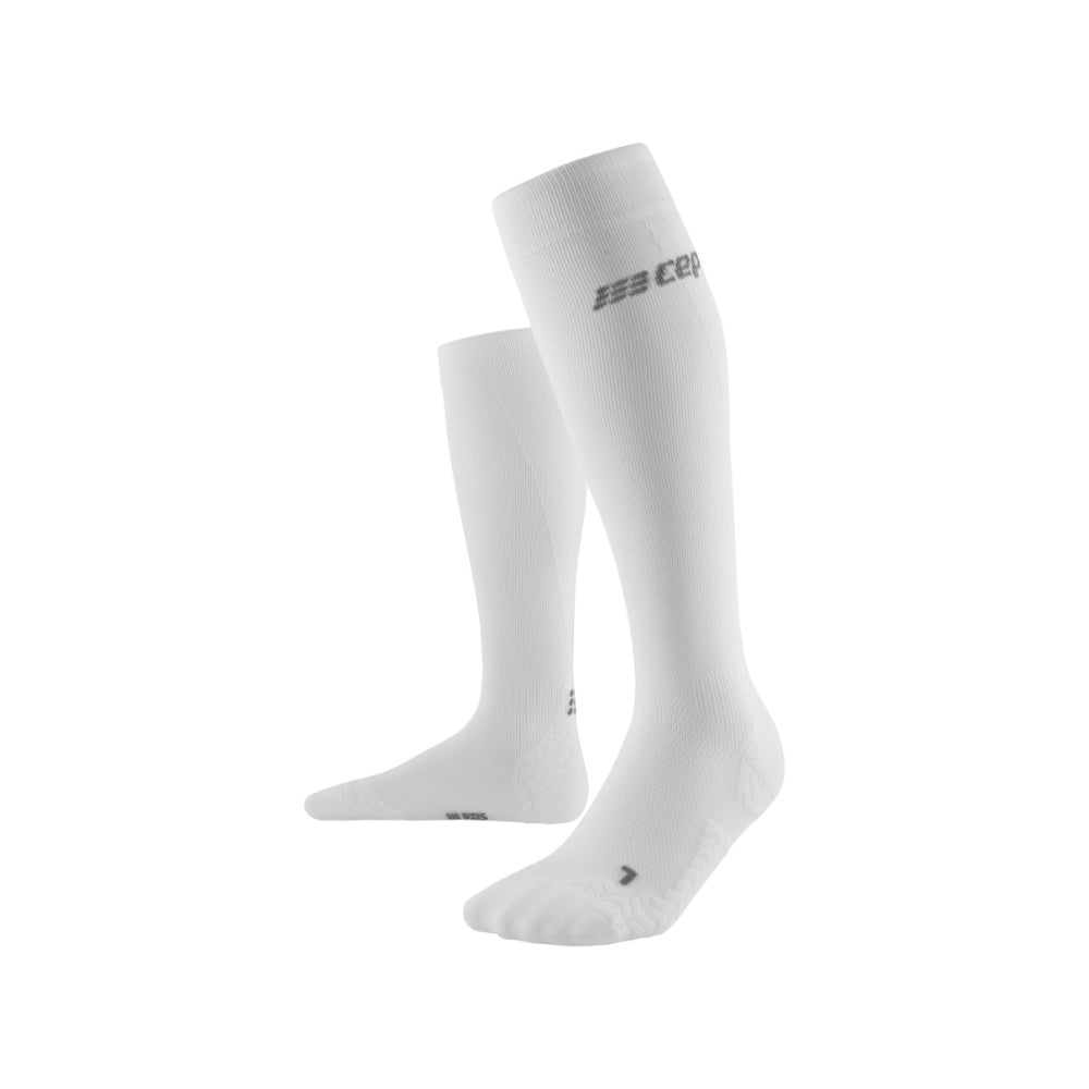CEP Run Ultralight Tall Socks - V3 - White - M-IV