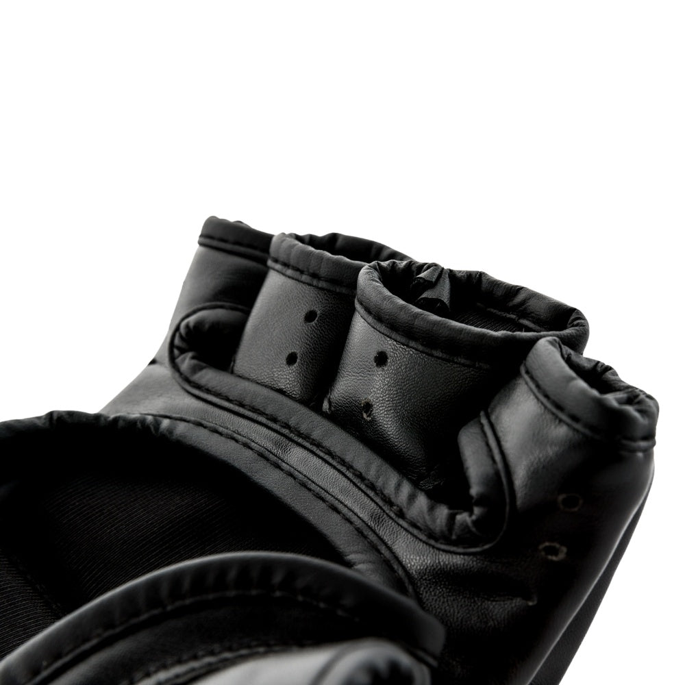 UFC Contender MMA Bag Gloves-6oz - view 3