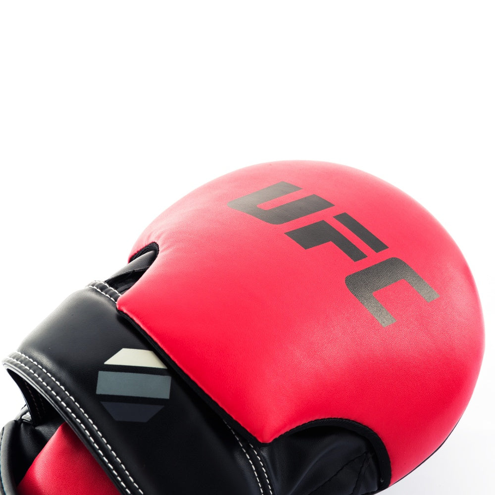 UFC Curved Focus Mitt - Long - view 4