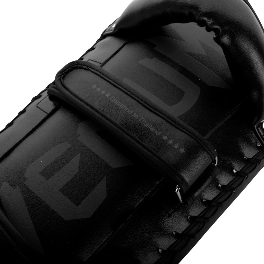 Venum Giant Kick Pads (pair) - view 4