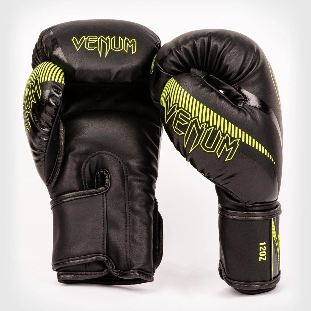 Venum Impact Boxing Gloves - Venum - 10 OZ
