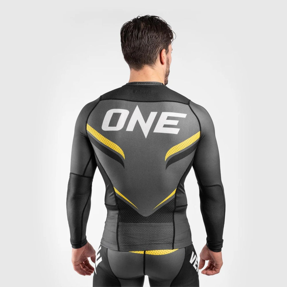 Venum One Fc Impact Rashguard - LS - view 2