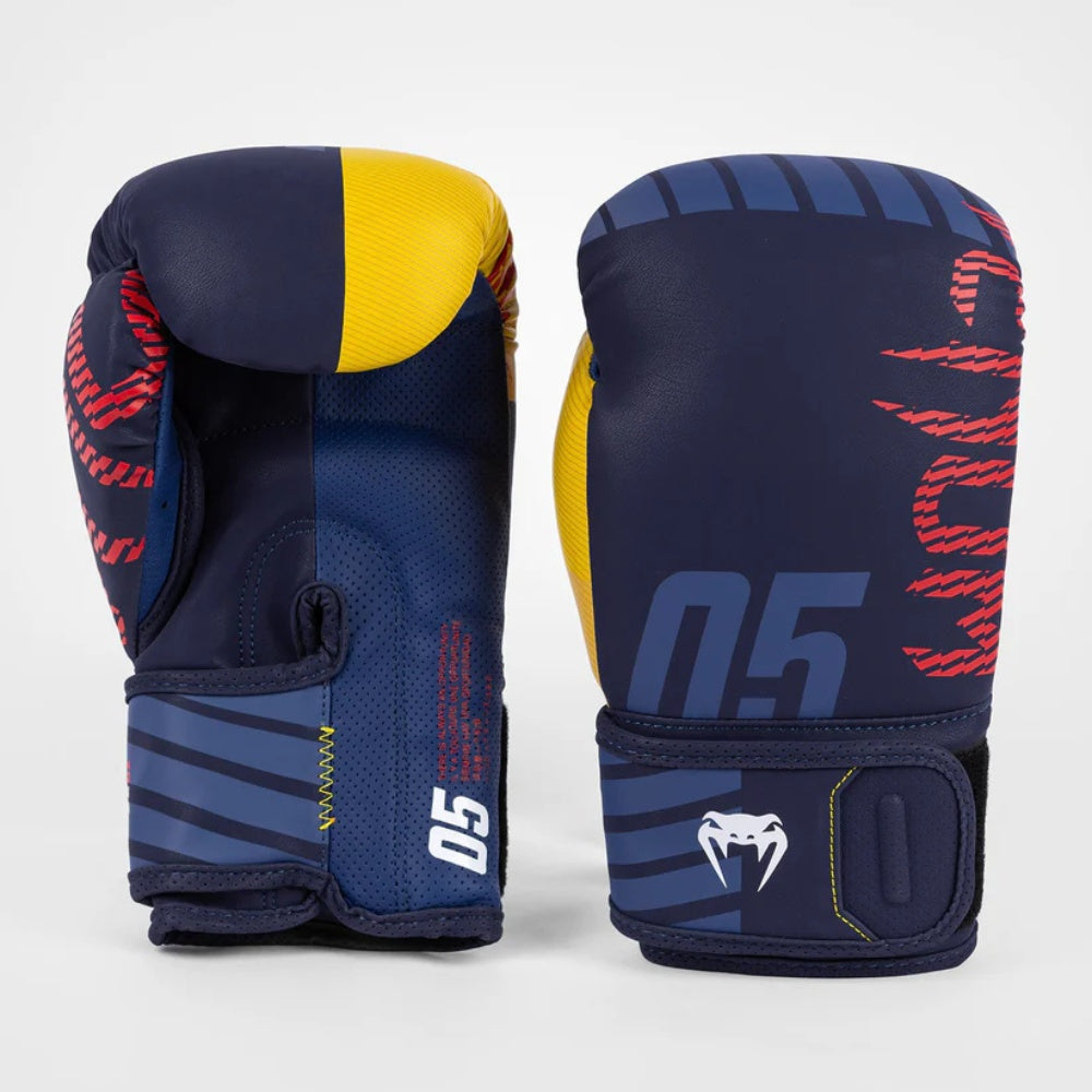 Venum Sport 05 Boxing Gloves - view 2